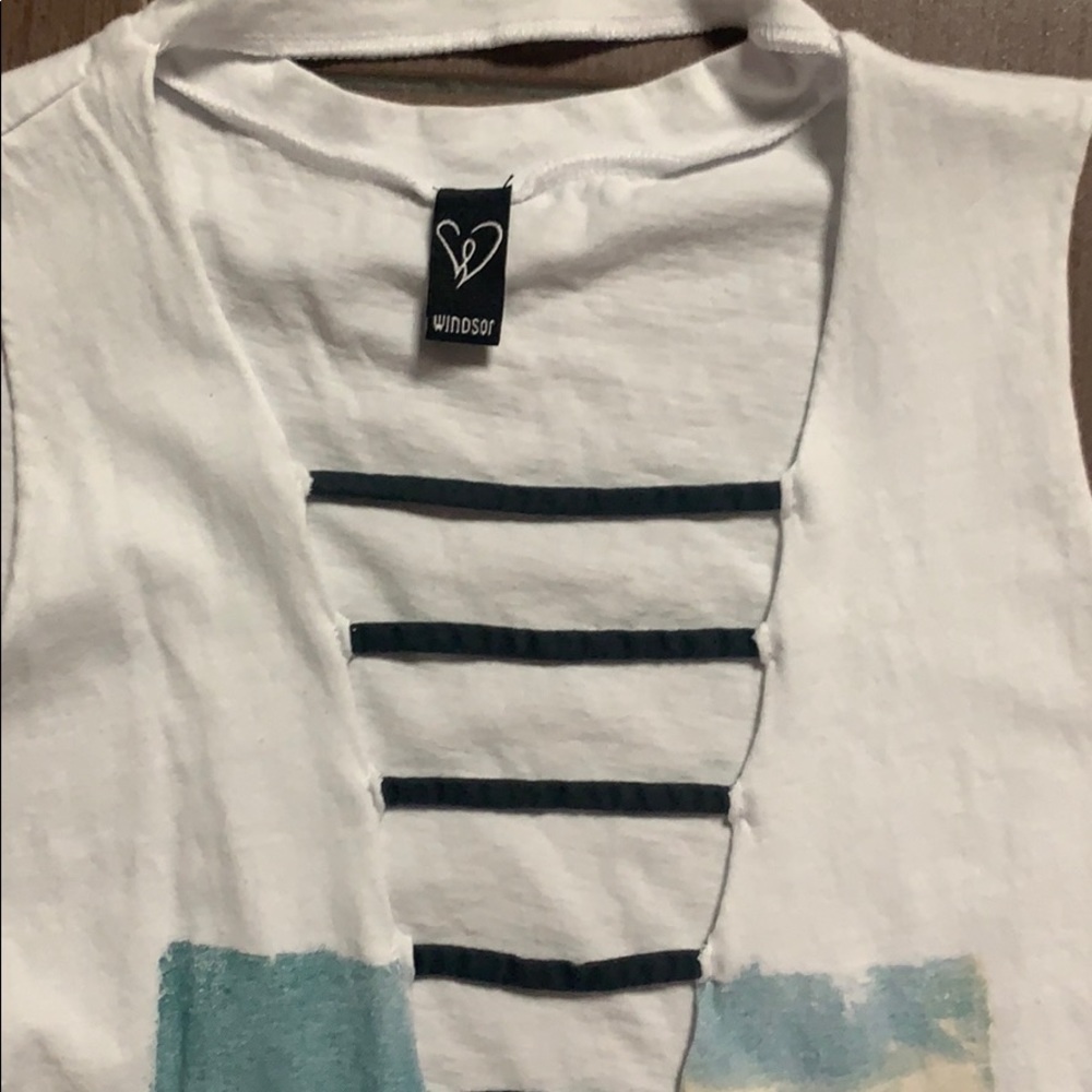 Shirt - Picture 2 of 4